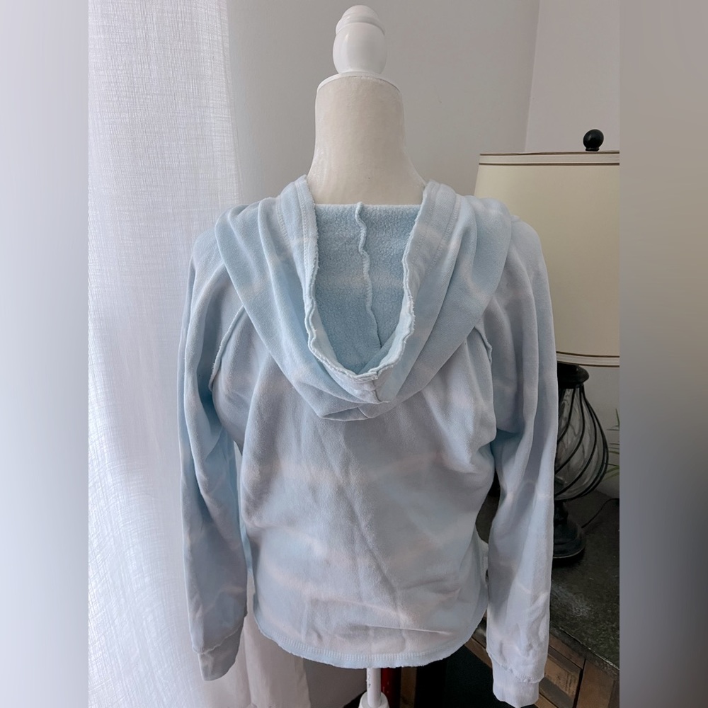 Ocean drive Light Blue tie dye Hoodie - Picture 5 of 7